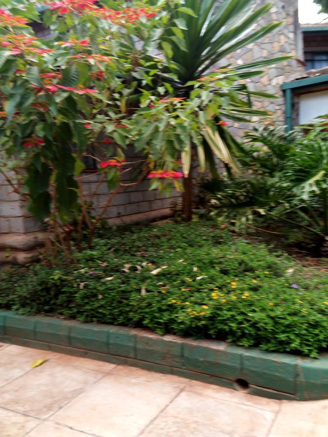 Kijiji Homestay Nairobi Exteriör bild