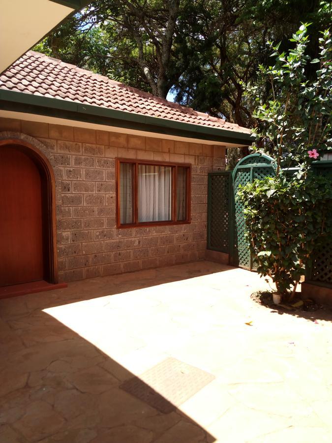 Kijiji Homestay Nairobi Exteriör bild